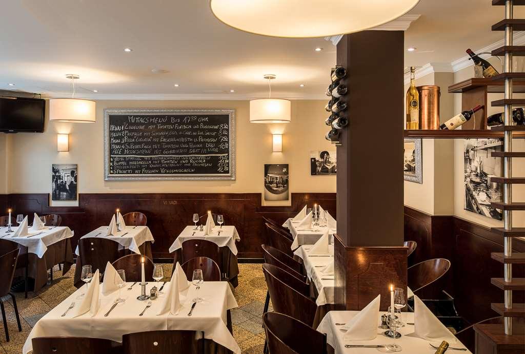 Downtown VI Vadi Hotel Munich Restaurant photo